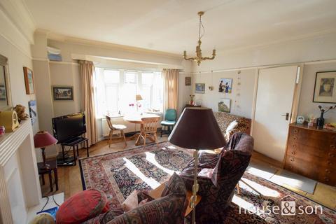 1 bedroom apartment for sale, Pine Grange, Bath Road, East Cliff, Bournemouth, BH1