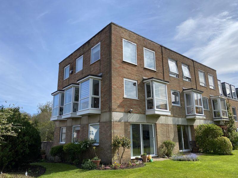Wickham Croft, Wickham PO17 4 bed townhouse £369,000