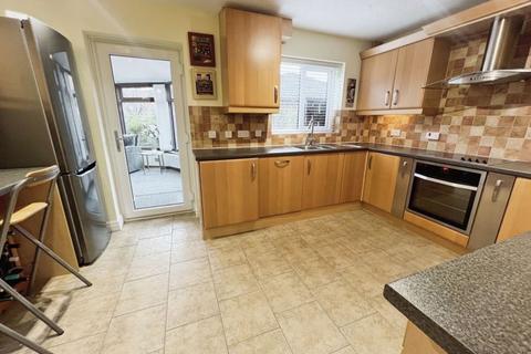 4 bedroom detached house for sale, Crowborough Close, Lostock