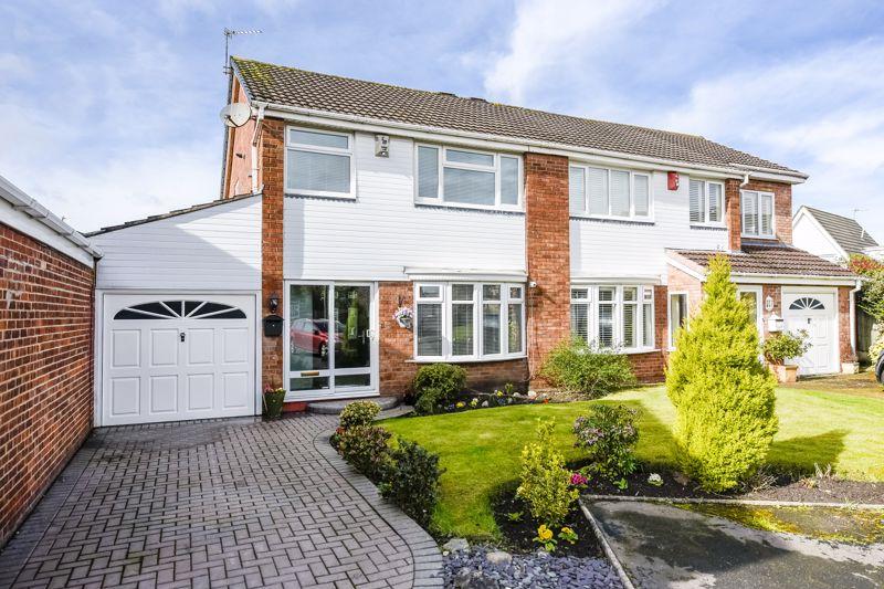 Green Park Drive, Maghull L31 3 bed semi-detached house for sale - £229,950