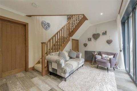 5 bedroom barn conversion for sale, Roberttown Lane, Liversedge