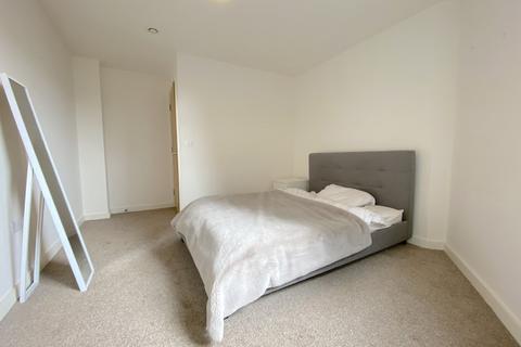 1 bedroom apartment to rent, Cross Green Lane, Leeds LS9