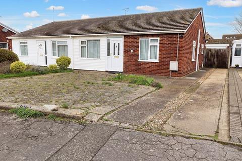 3 bedroom bungalow for sale - Dover Road, Brightlingsea, CO7