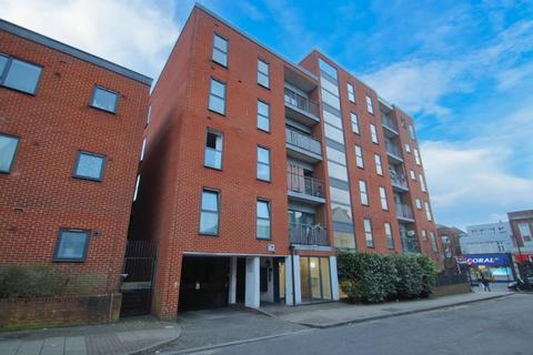 2 bedroom apartment for sale, Grant Road, Harrow