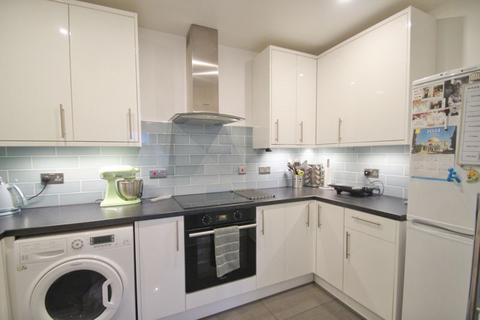 2 bedroom apartment for sale, Grant Road, Harrow