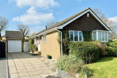 3 bedroom detached bungalow for sale, Doverfield, Goffs Oak EN7