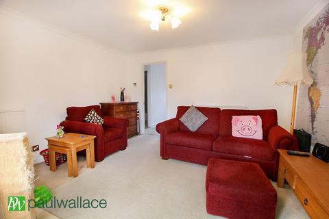 2 bedroom bungalow for sale, St. Annes Close, West Cheshunt