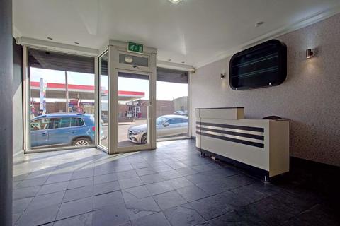 Retail property (high street) to rent, Castleford Road, Normanton