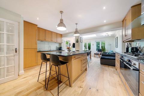 4 bedroom end of terrace house for sale - Hayward Road, Thames Ditton, KT7