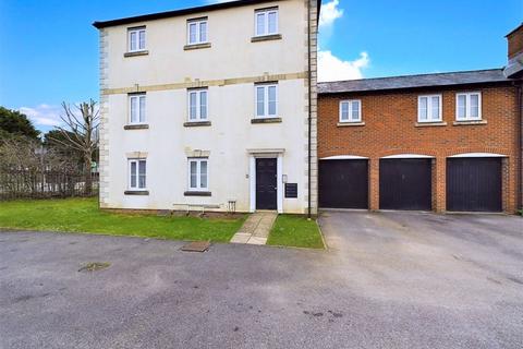 2 bedroom flat for sale, Boakes Drive, Stonehouse