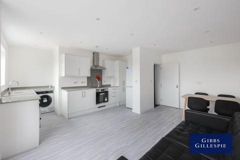 2 bedroom apartment to rent - King Edwards Road , Ruislip HA4 7AE