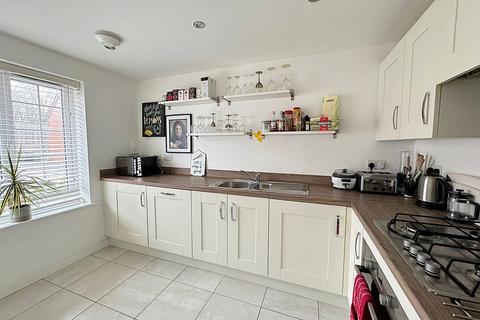 14 Henderson Road, Warwick, CV34 5AQ