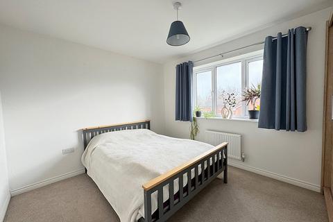 14 Henderson Road, Warwick, CV34 5AQ