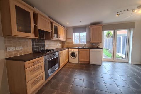 4 bedroom townhouse to rent, Ranshaw Drive, Stafford ST17