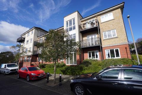 2 bedroom apartment for sale - Ercolani Avenue, High Wycombe HP13