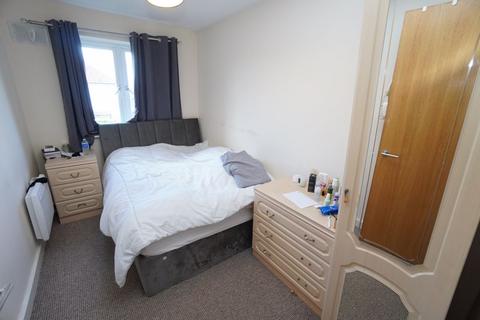 2 bedroom apartment for sale, Ercolani Avenue, High Wycombe HP13