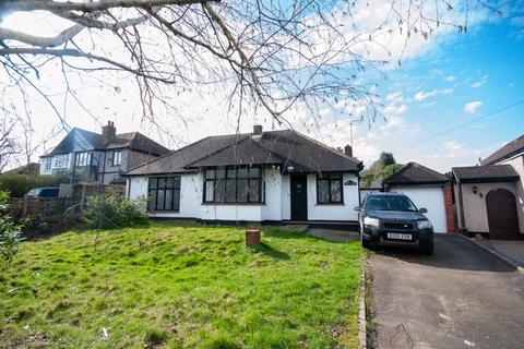 3 bedroom detached bungalow for sale, Hobleythick Lane, Westcliff-On-Sea SS0