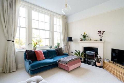 2 bedroom flat to rent, The Grove, Roundhay, Leeds, West Yorkshire, UK, LS8
