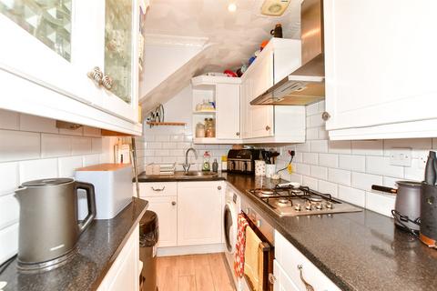 2 bedroom chalet for sale, Montefiore Cottages, Ramsgate, Kent