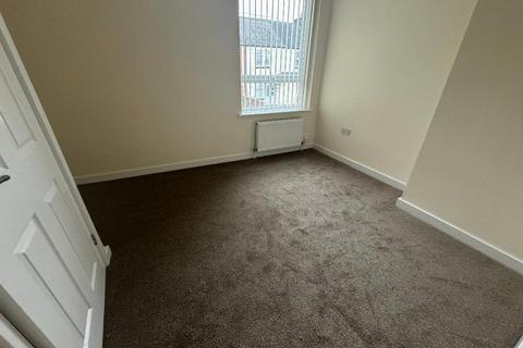 2 bedroom terraced house to rent - Midlothian Street, Clayton, Manchester, M11 4EP