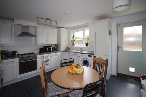 2 bedroom end of terrace house for sale, Cook Avenue, Hempstead, Peterborough, PE7 0LH