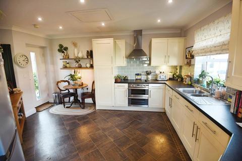 27 Abraham Drive, Wisbech, PE14 0TD