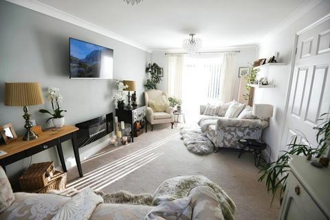 27 Abraham Drive, Wisbech, PE14 0TD