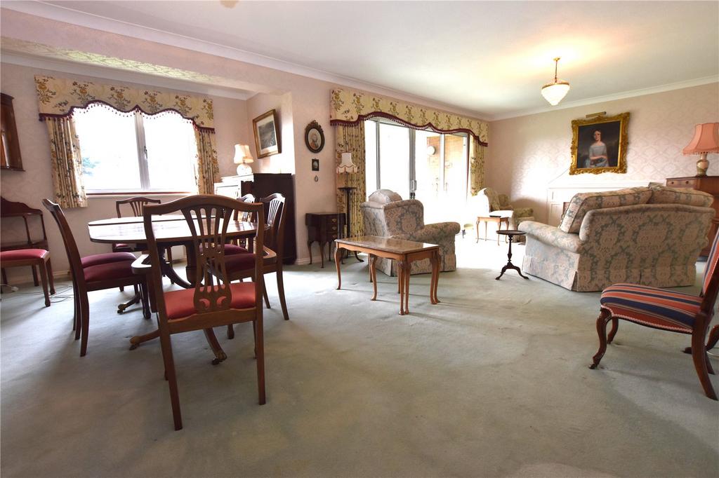 Cedar Falls, Lydeard... 2 bed apartment for sale £200,000