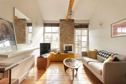 29 Time Square, London, E8 2LT