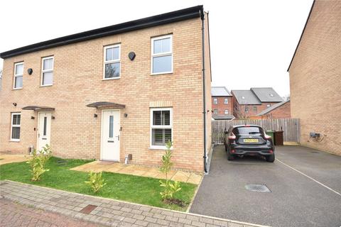 3 bedroom semi-detached house for sale, Cherry Blossom Rise, Seacroft, Leeds, West Yorkshire