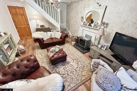 2 bedroom end of terrace house for sale, Leveson Drive, Tipton