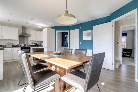 5 Magdalene Way, South Molton, EX36 4FH