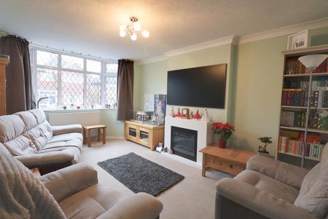4 bedroom detached house for sale, Ryegate Crescent, Birstall, Leicester, LE4 3HL