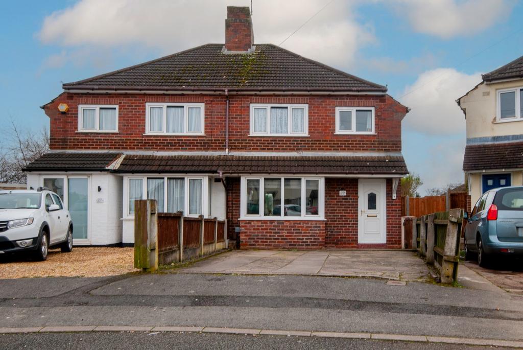 Ogley Crescent, Brownhills, WS8 3 bed semidetached house for sale £