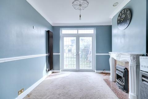122 Rainham Road, Rainham, RM13 7RH