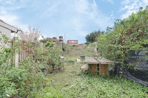 122 Rainham Road, Rainham, RM13 7RH
