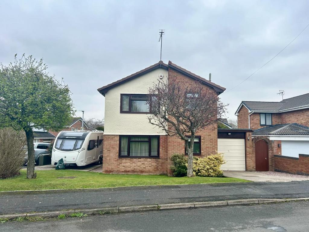 Fairways Drive, Ellesmere Port 4 bed detached house for sale £375,000