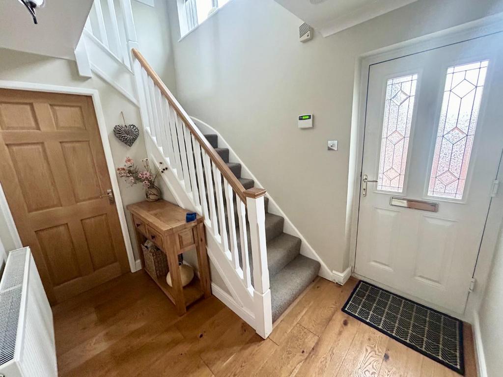 Fairways Drive, Ellesmere Port 4 bed detached house for sale £375,000