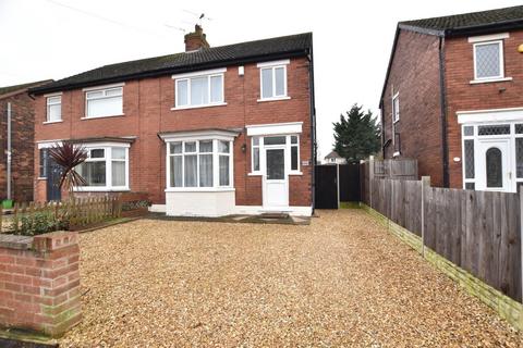 3 bedroom semi-detached house for sale, Ravendale Street South, Scunthorpe