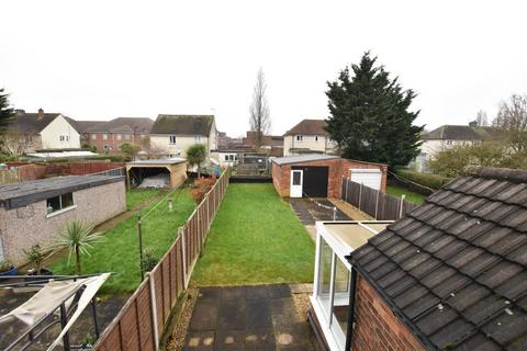 3 bedroom semi-detached house for sale, Ravendale Street South, Scunthorpe