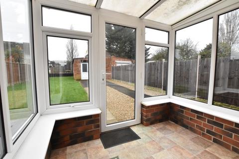3 bedroom semi-detached house for sale, Ravendale Street South, Scunthorpe