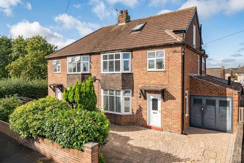 4 bedroom semi-detached house for sale, Whitcliffe Grove, Ripon