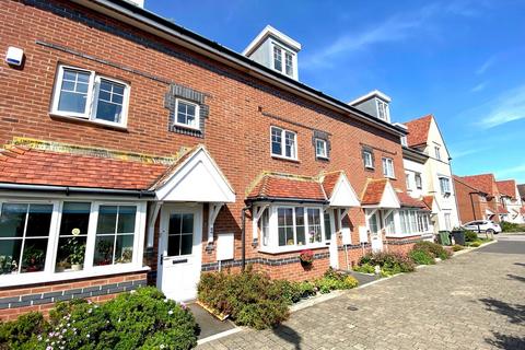 4 bedroom townhouse for sale, Northcliffe, Bexhill-on-Sea, TN40