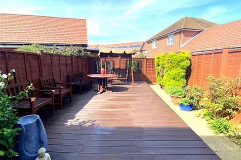4 bedroom townhouse for sale, Northcliffe, Bexhill-on-Sea, TN40