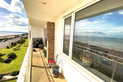 3 bedroom flat for sale, St Thomas, West Parade, Bexhill on Sea, TN39