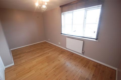 1 bedroom apartment to rent, Hemingford Close, North Finchley, N12