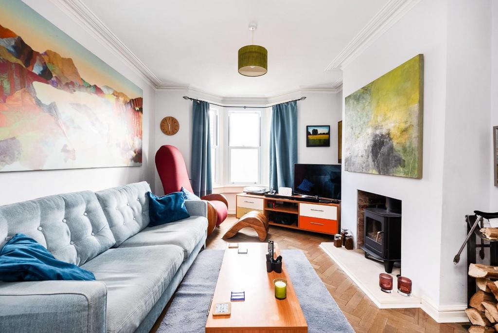 4 Pera Place, Bath, BA1 5 NX-1.jpg