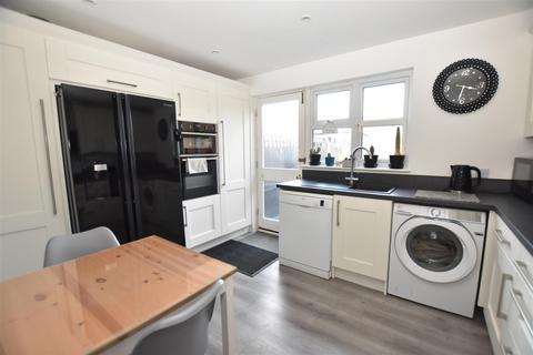 2 bedroom house for sale, Spencer Court, South Woodham Ferrers