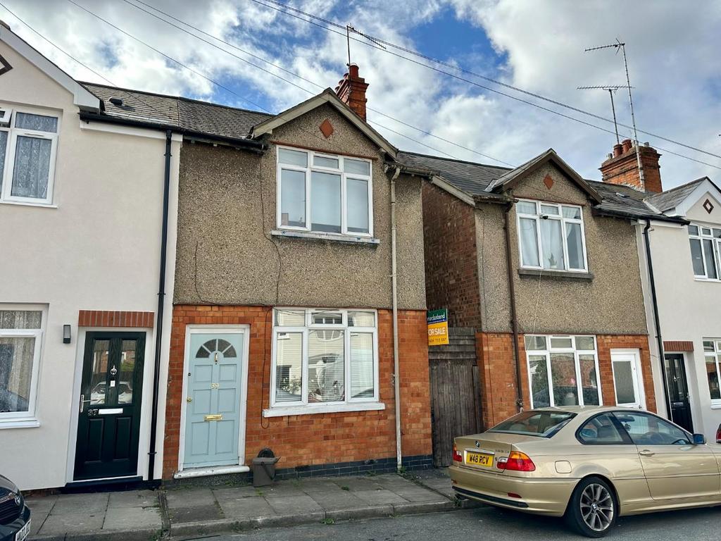 Naseby Street, Semilong, Northampton NN2 2 bed end of terrace house for