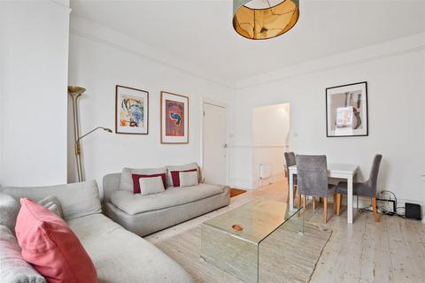 2 bedroom flat for sale, Radcliffe Avenue, Willesden Junction